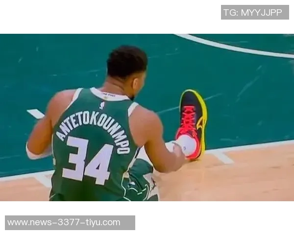 热火若无法引进字母将考虑补强后场目标锁定科比怀特与小西蒙斯 热火若无法引进字母将考虑补强后场目标锁定科比怀特与小西蒙斯