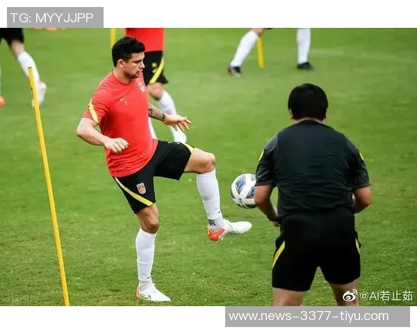 巴西街头偶遇前国脚艾克森身材依旧出众引发网友热议