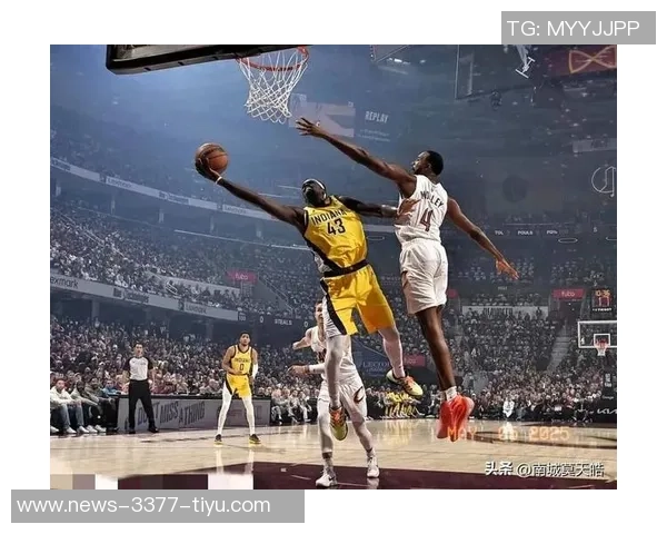 小米切尔助攻12次展现控卫实力努力帮助队友轻松得分 小米切尔助攻12次展现控卫实力努力帮助队友轻松得分